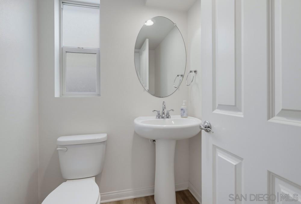 1041 Sea Glass Way Property Photo 21