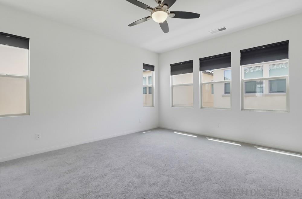 1041 Sea Glass Way Property Photo 25