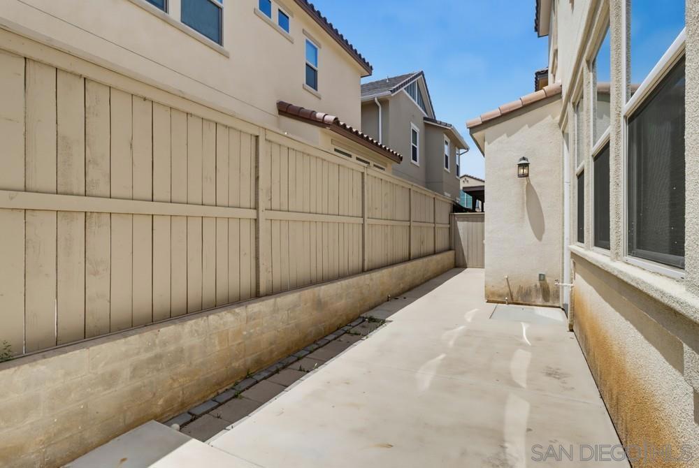 1041 Sea Glass Way Property Photo 49
