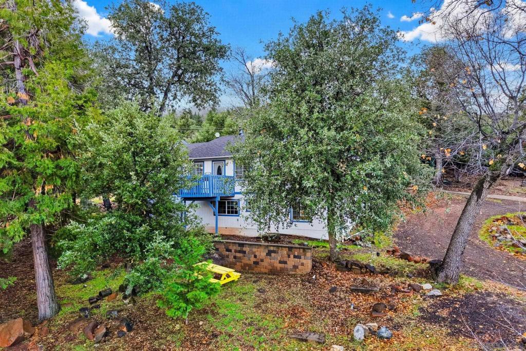 17009 Iron Springs Rd Property Photo 9