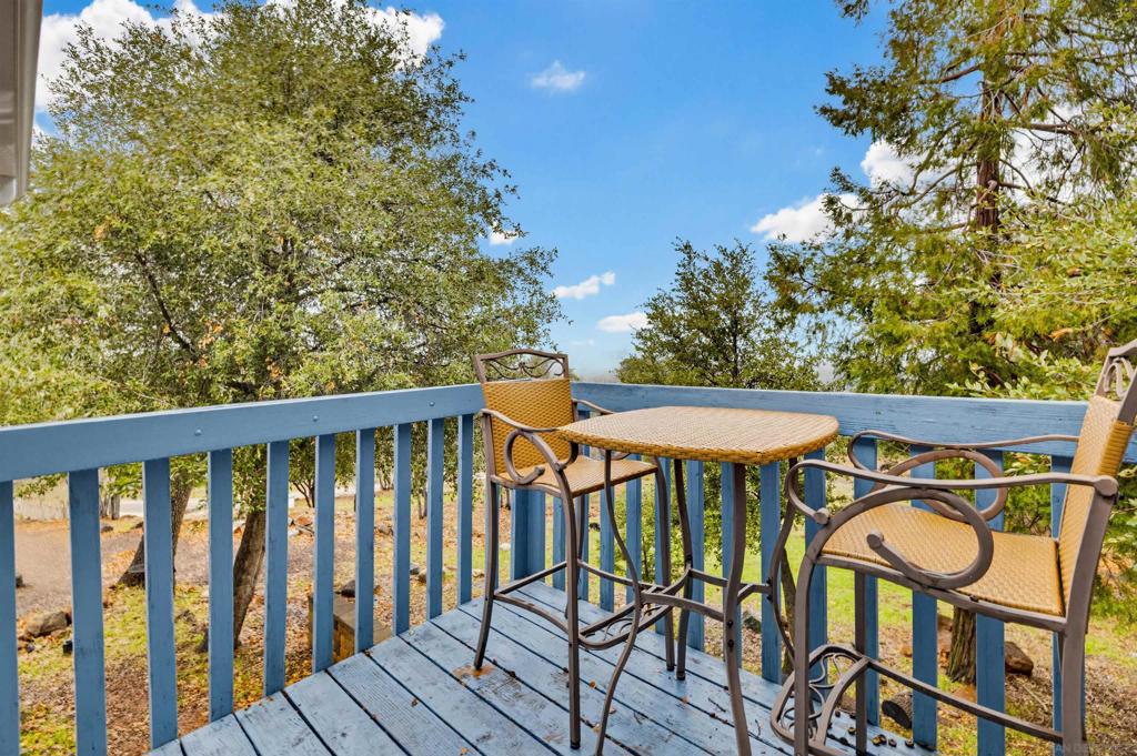 17009 Iron Springs Rd Property Photo 21