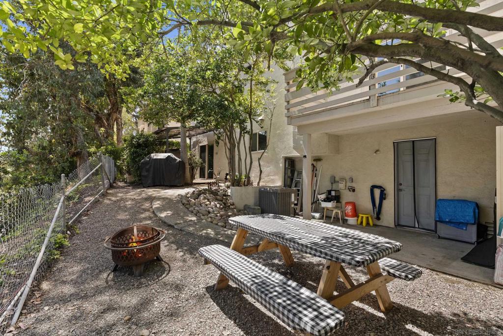 5459 Caminito Borde Property Photo 30
