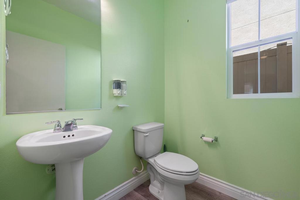 1840 Olivia St Property Photo 15