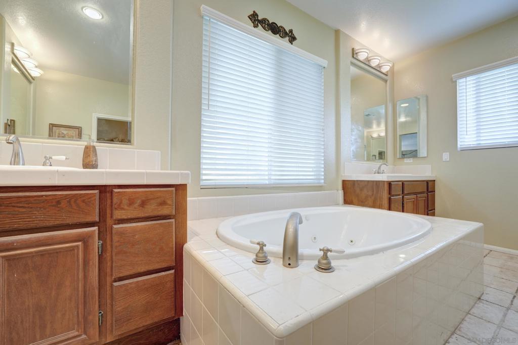 15260 Palomino Mesa Rd. Property Photo 14