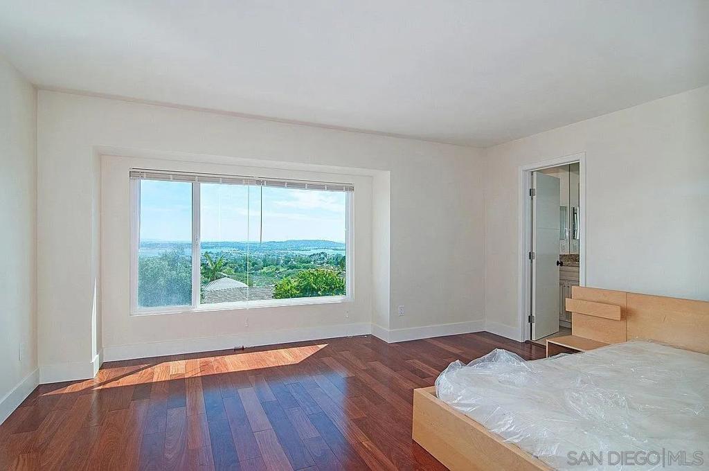 5415 Thunderbird Property Photo 10