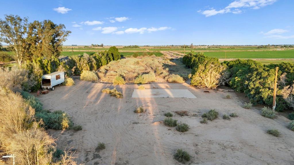 2465 Meloland Rd Property Photo 12