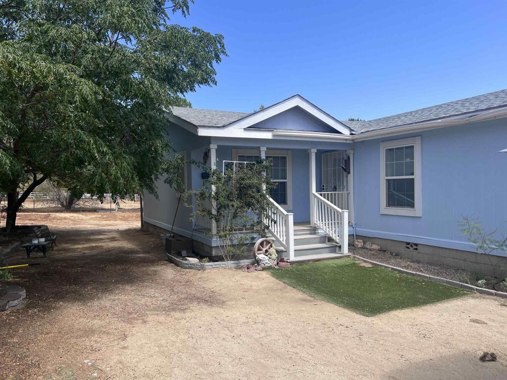 7479 Kickin Horse Trl Property Photo 1