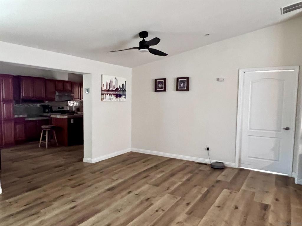 7479 Kickin Horse Trl Property Photo 27