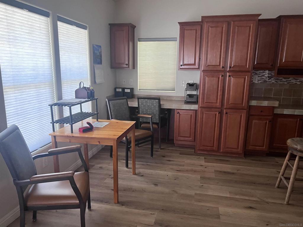 7479 Kickin Horse Trl Property Photo 37