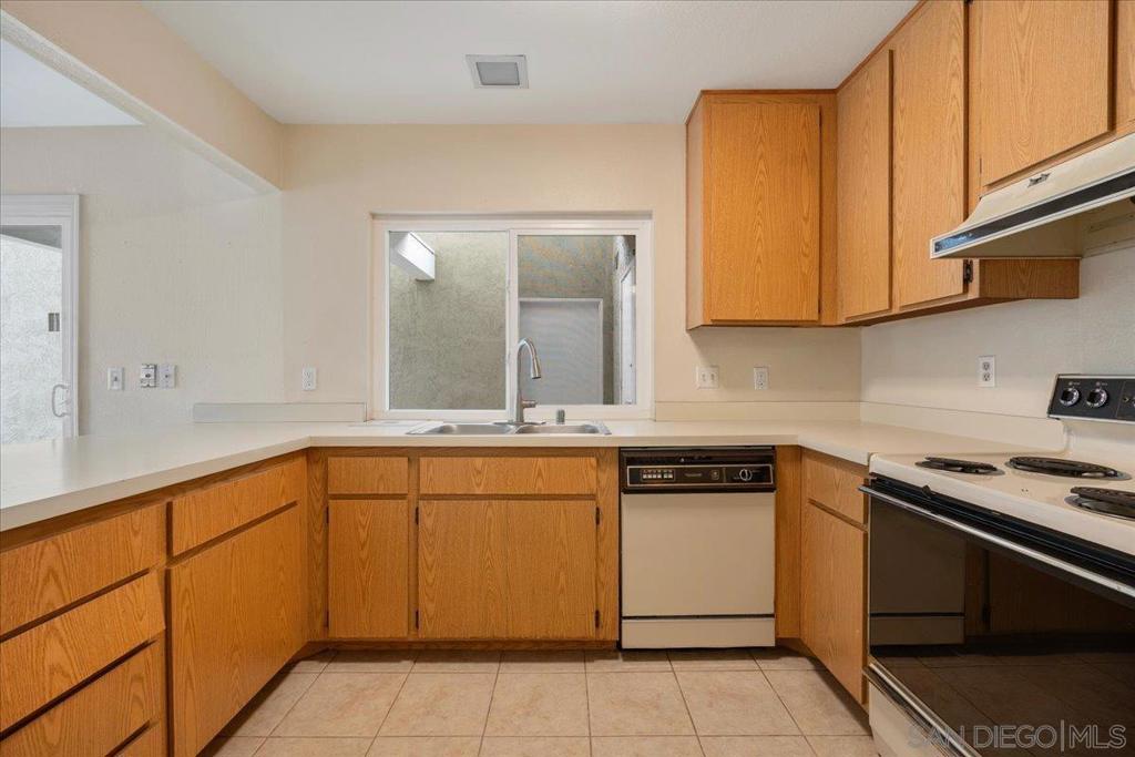 13669 Sycamore Tree Property Photo 13