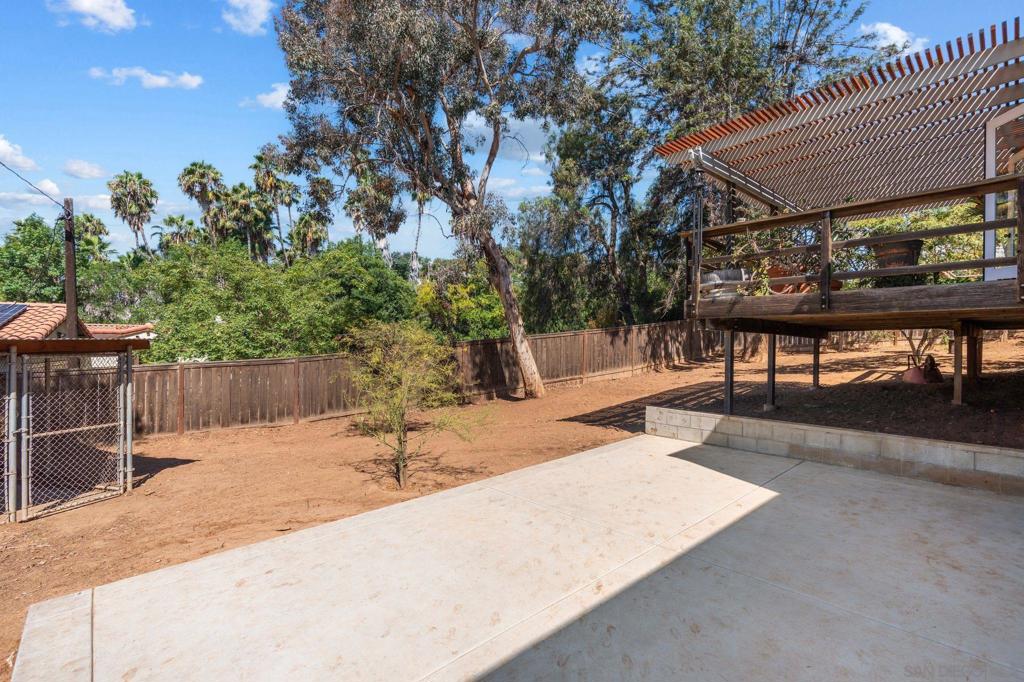 4216 Calavo Dr Property Photo 27