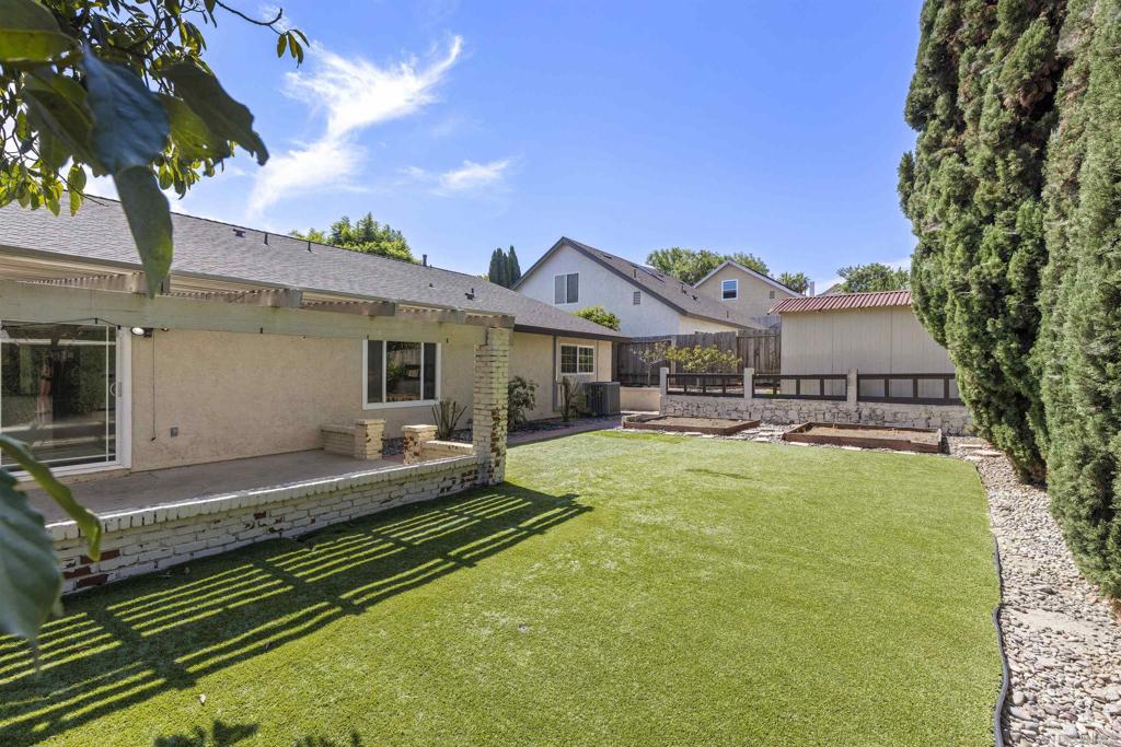 2589 Joann Dr Property Photo 35