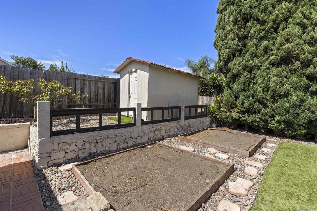 2589 Joann Dr Property Photo 38