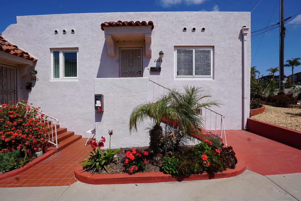 2444 Curlew St Property Photo 15