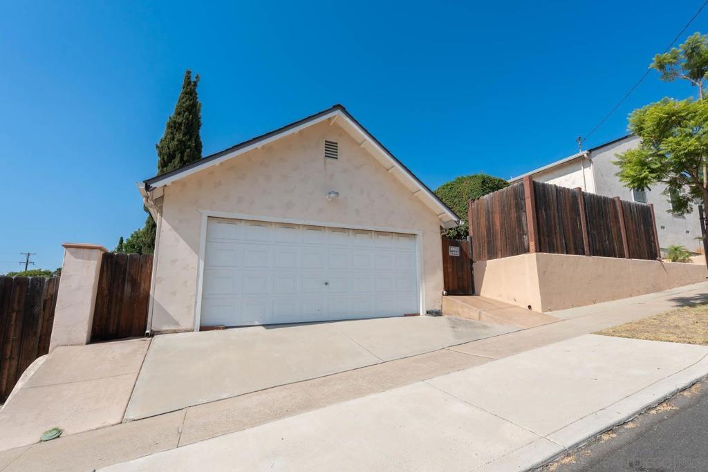 4704 Austin Dr Property Photo 16