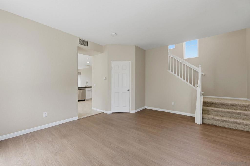 12256 Pepper Tree Ln Property Photo 7