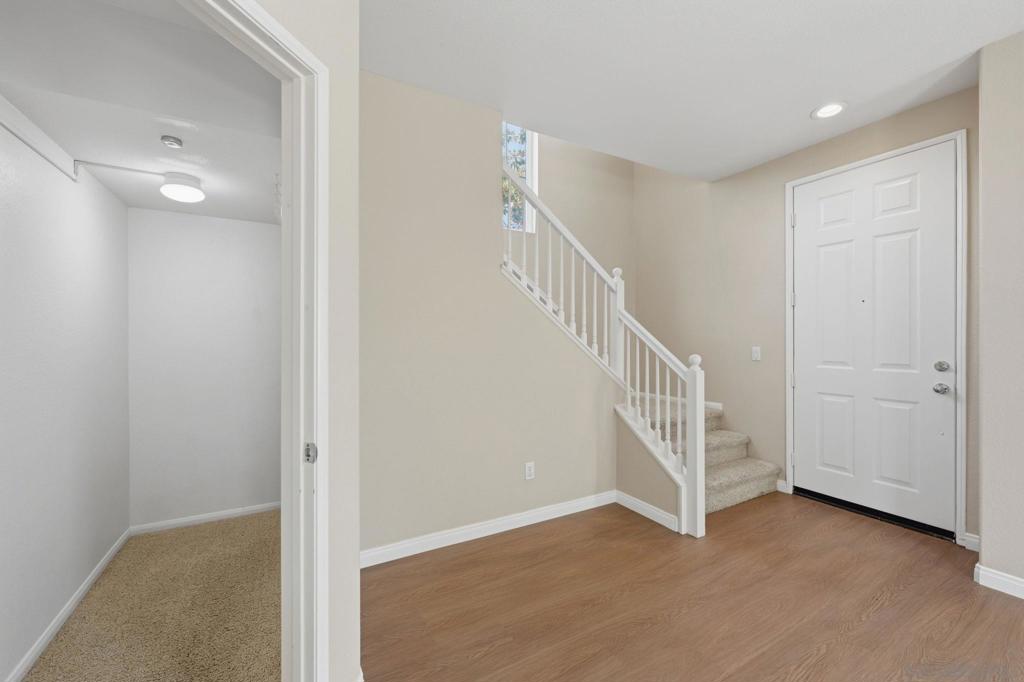 12256 Pepper Tree Ln Property Photo 9