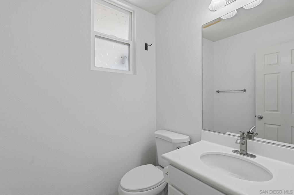 12256 Pepper Tree Ln Property Photo 21