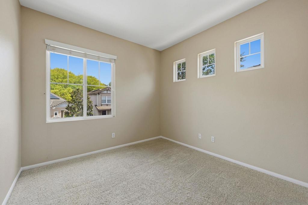 12256 Pepper Tree Ln Property Photo 32