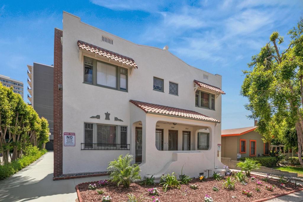 3937 Centre Property Photo 2