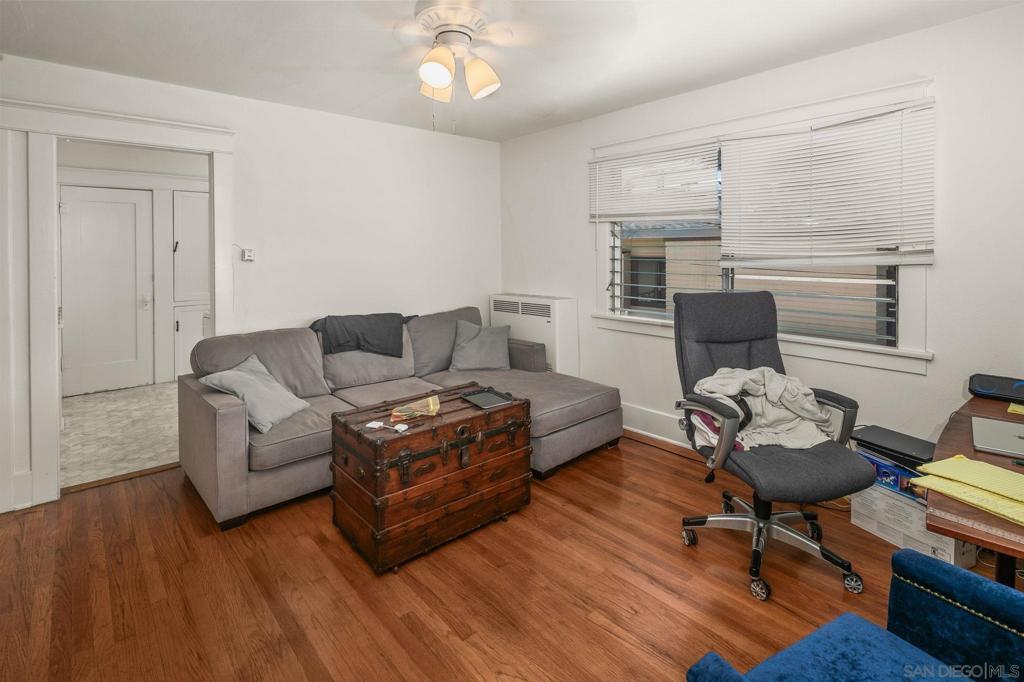 3937 Centre Property Photo 5