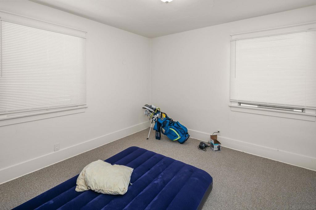 3937 Centre Property Photo 14