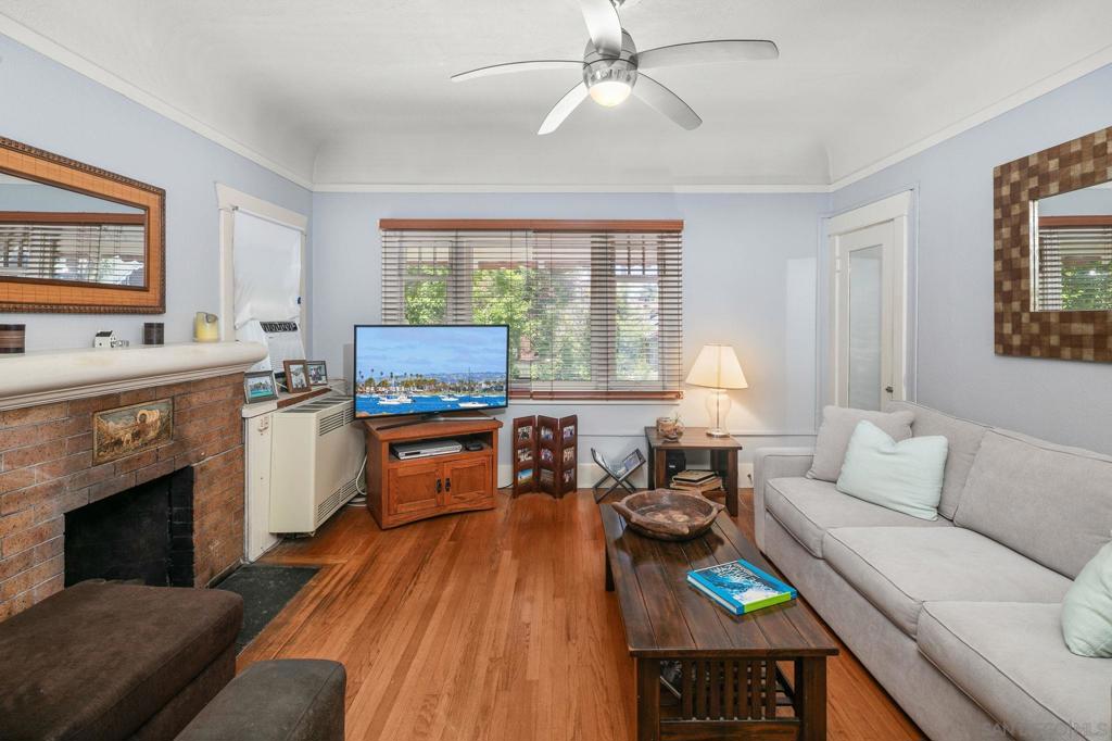 3937 Centre Property Photo 37