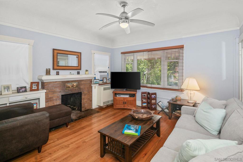 3937 Centre Property Photo 38