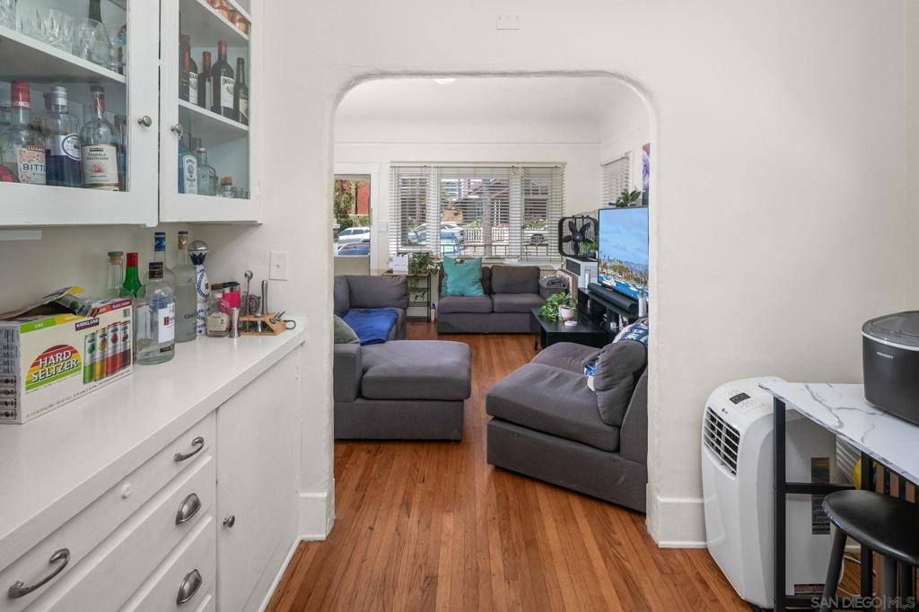 3937 Centre Property Photo 49