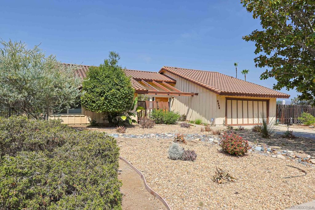 4346 Mount Helix Highlands Property Photo 3
