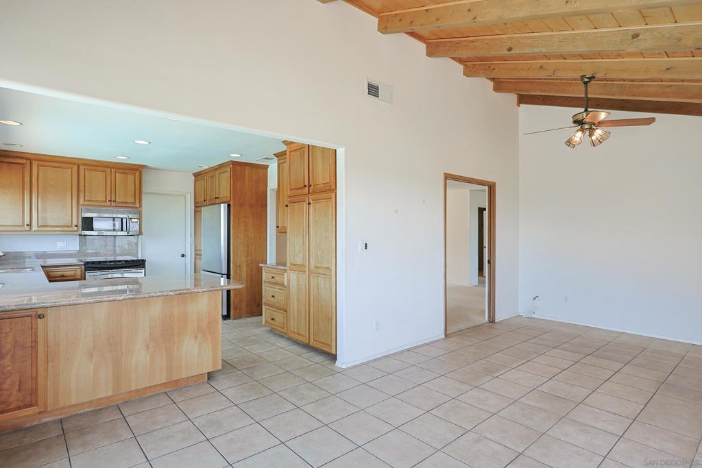 4346 Mount Helix Highlands Property Photo 16