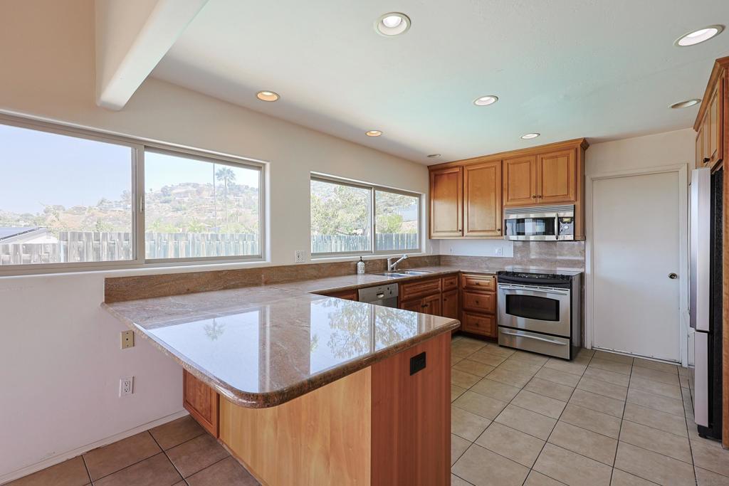 4346 Mount Helix Highlands Property Photo 18