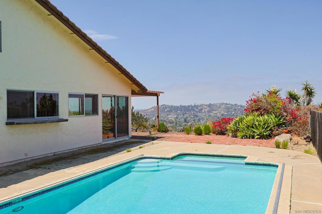 4346 Mount Helix Highlands Property Photo 43