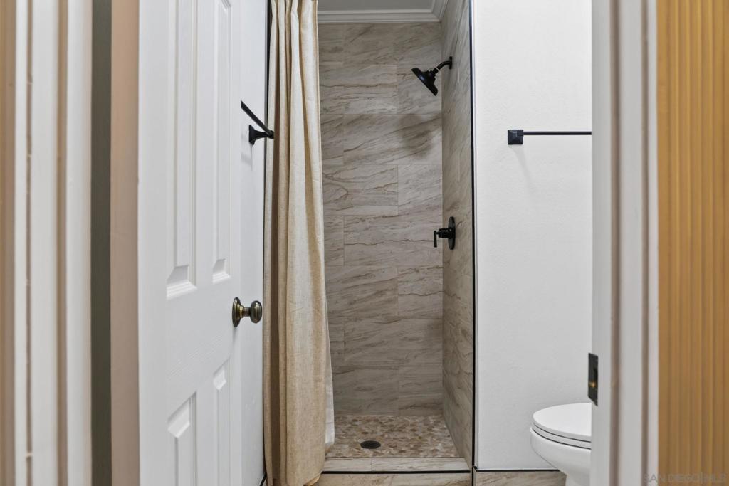 7988 Mission Center Ct C Property Photo 11