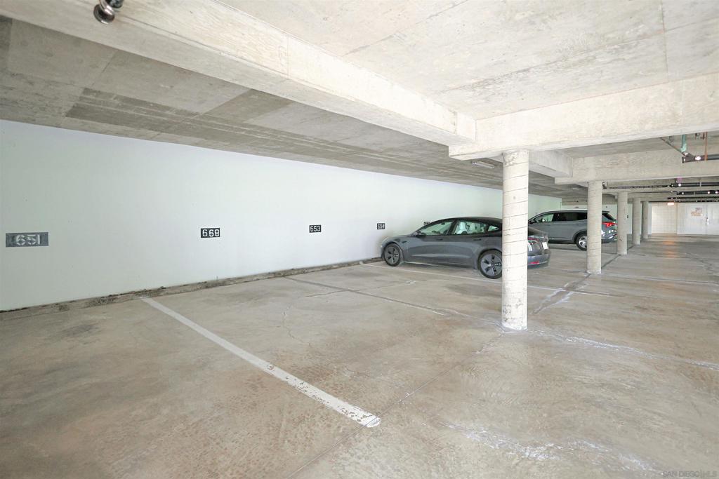 2003 Costa Del Mar 654 Property Photo 25