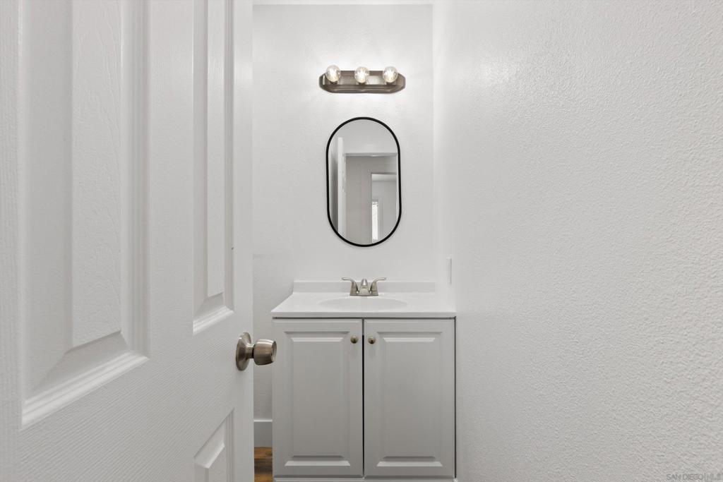1209 Camillo Way Property Photo 14