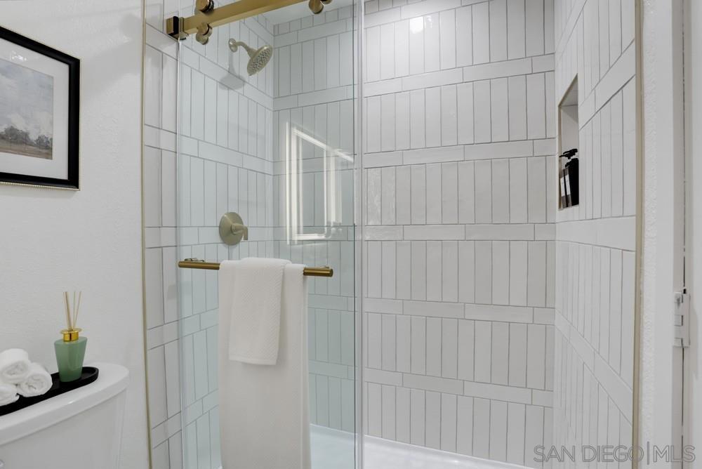 319 Volney Property Photo 19