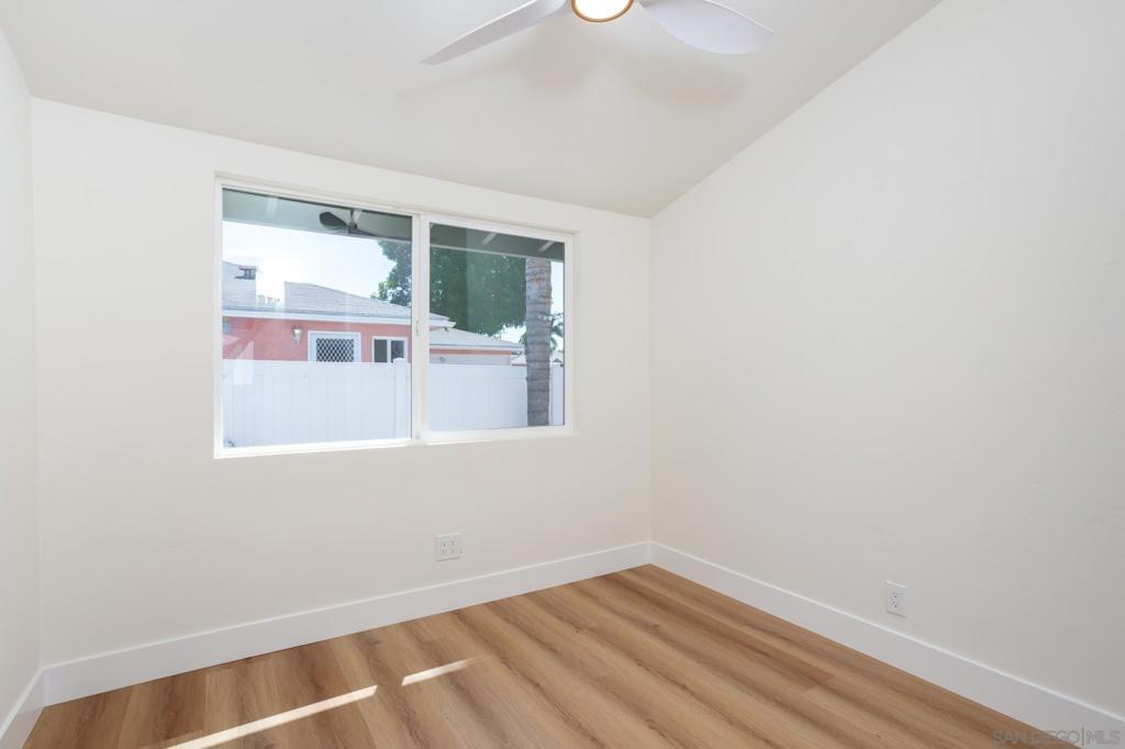 5435 Mound Ave Property Photo 18