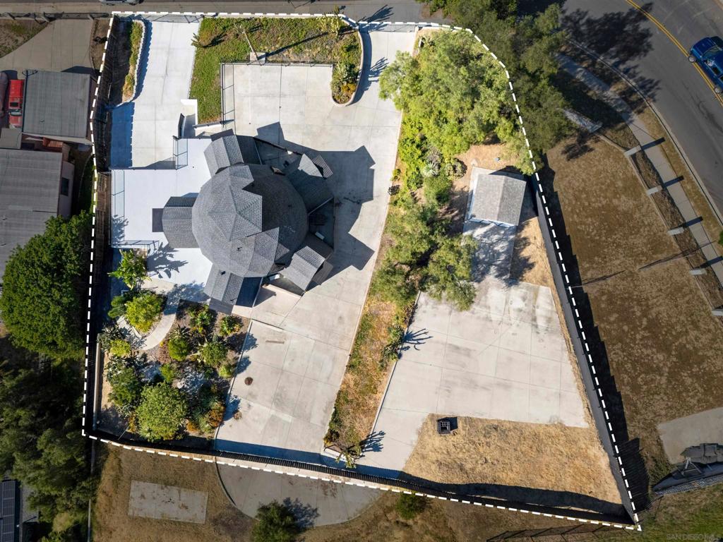 6937 Madrone Property Photo 3