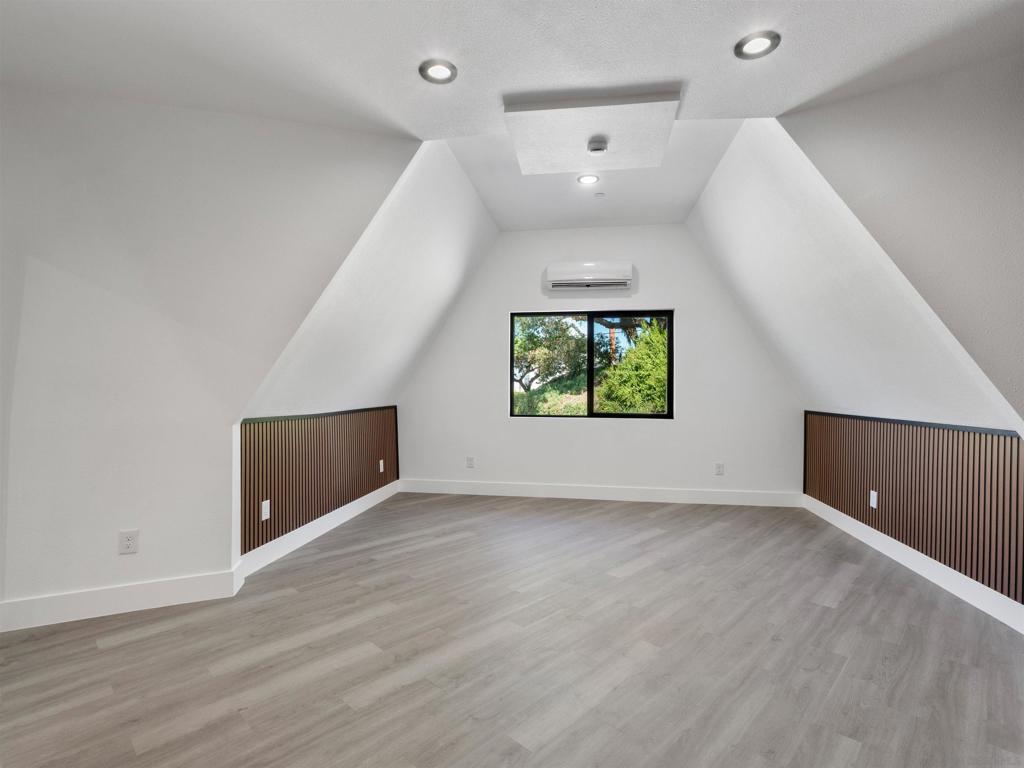 6937 Madrone Property Photo 18