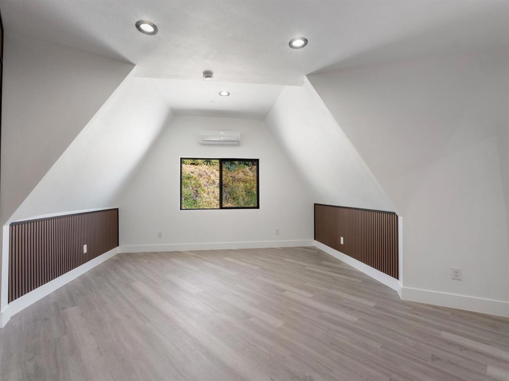 6937 Madrone Property Photo 22