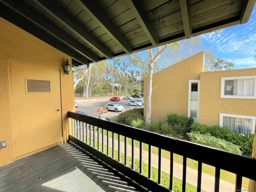 17129 W Bernardo Drive 201 Property Photo 32