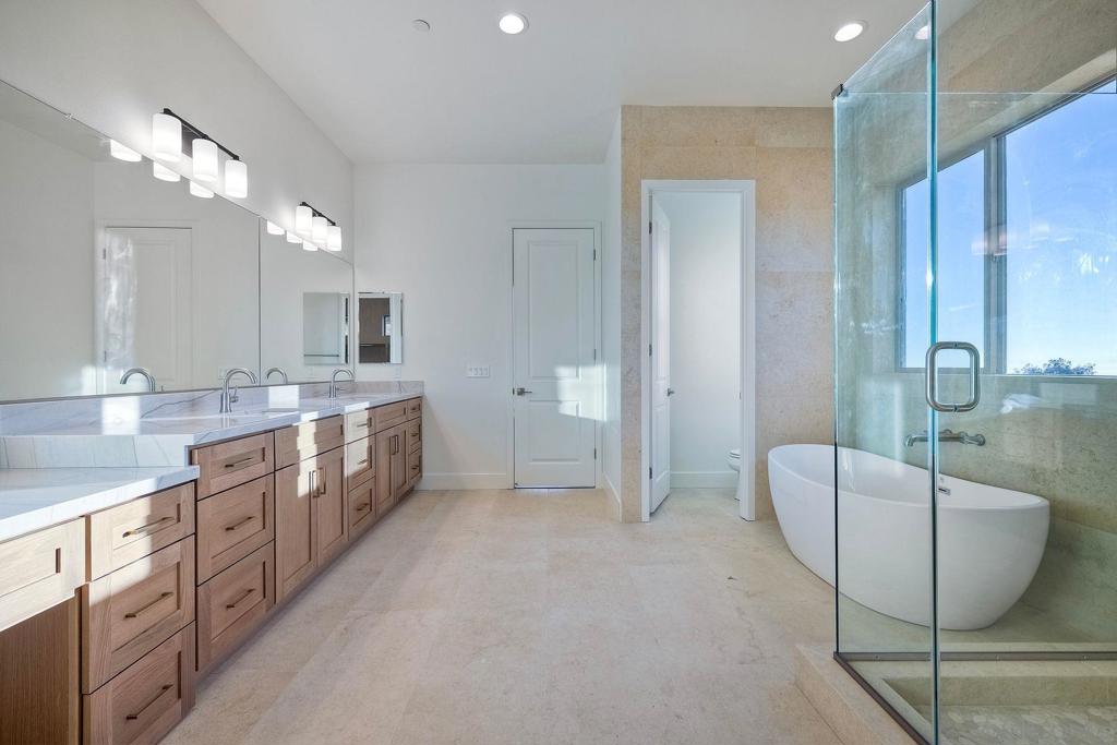 11631 Via Trevi Property Photo 53
