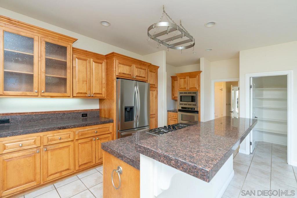 613 Carnation Ln Property Photo 16