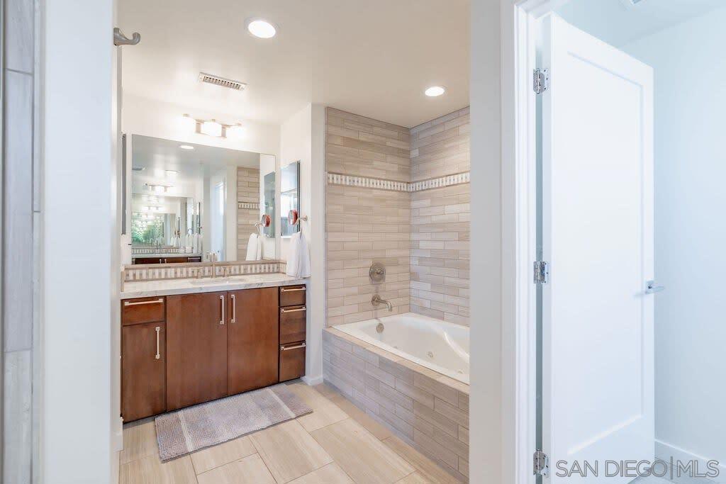 6767 Neptune Pl 301 Property Photo 18
