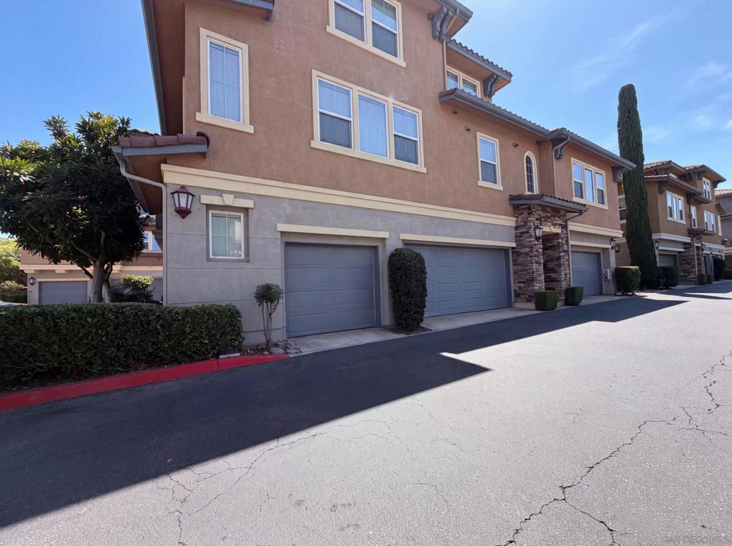 148 Via Montisi Property Photo 17