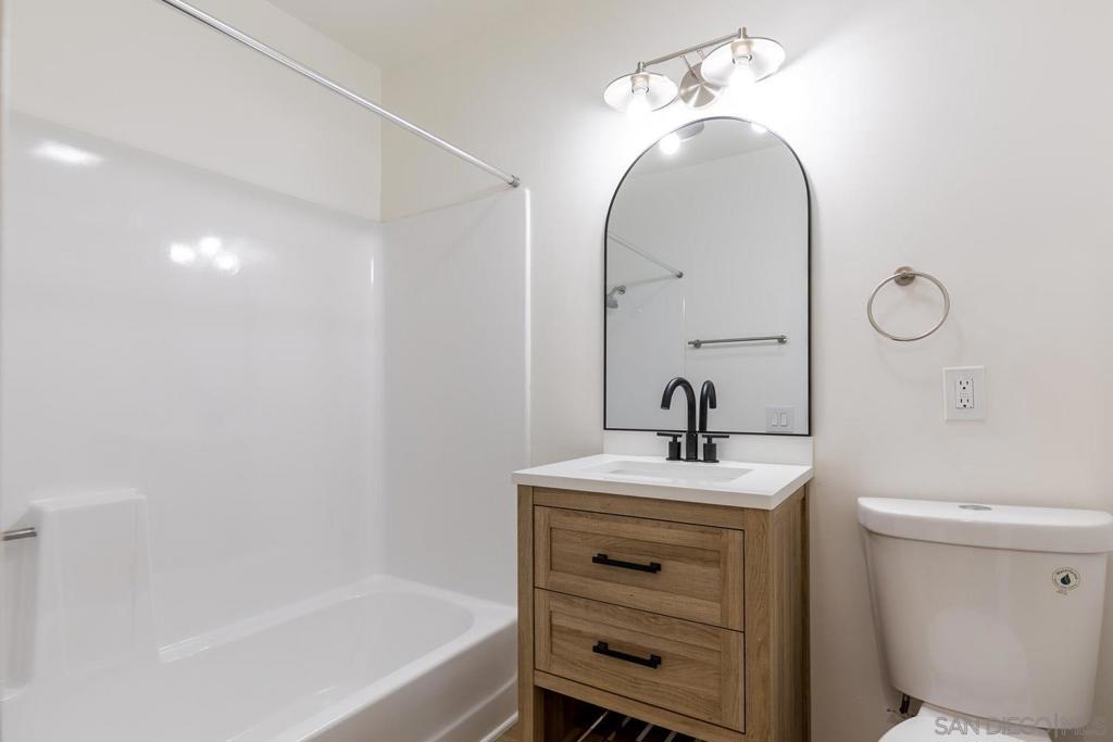 9249 Birch Street Property Photo 15
