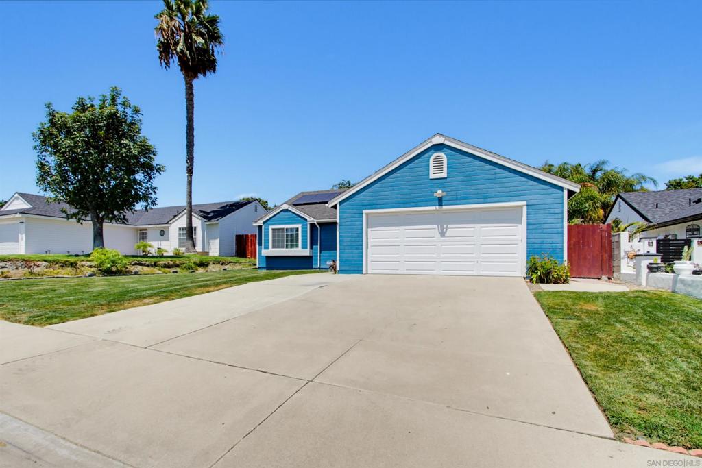 5117 Greenbrook Property Photo 3