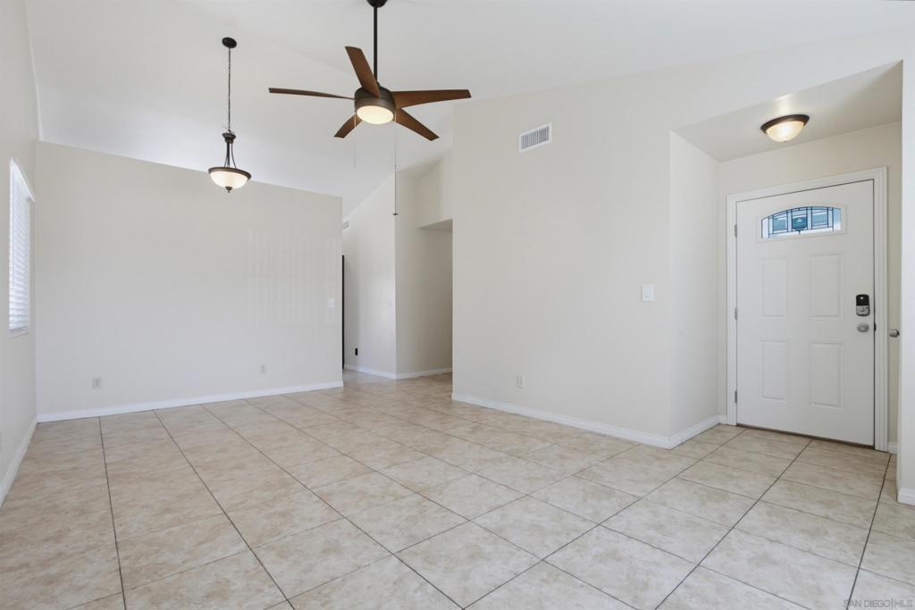 5117 Greenbrook Property Photo 7