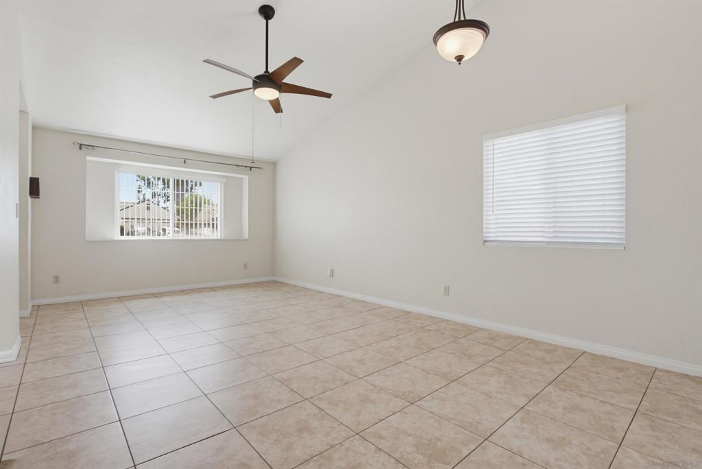 5117 Greenbrook Property Photo 9